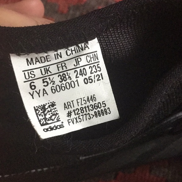 The Gravel Shoe - Picture 6 of 6